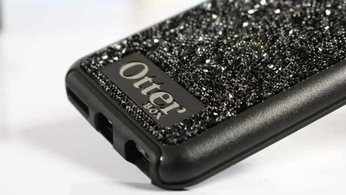 OTTERBOX 140$ iPhone Crystal Edition Case with SWAROVSKI Crystals