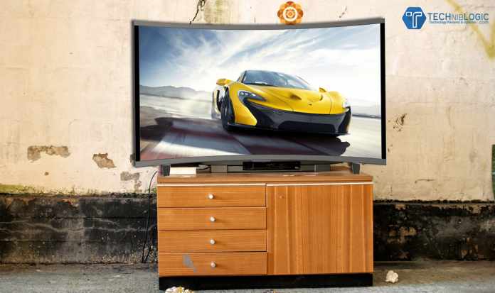 Cheapest-Curved-LED-TV-Launched-by-Noble-Skiodo