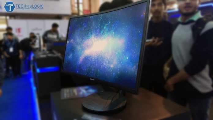 Samsung-Launched-India's-First-Curved-Monitor