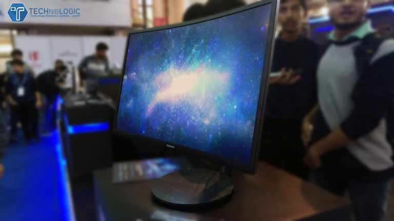 Samsung Launched India’s First Curved Monitor