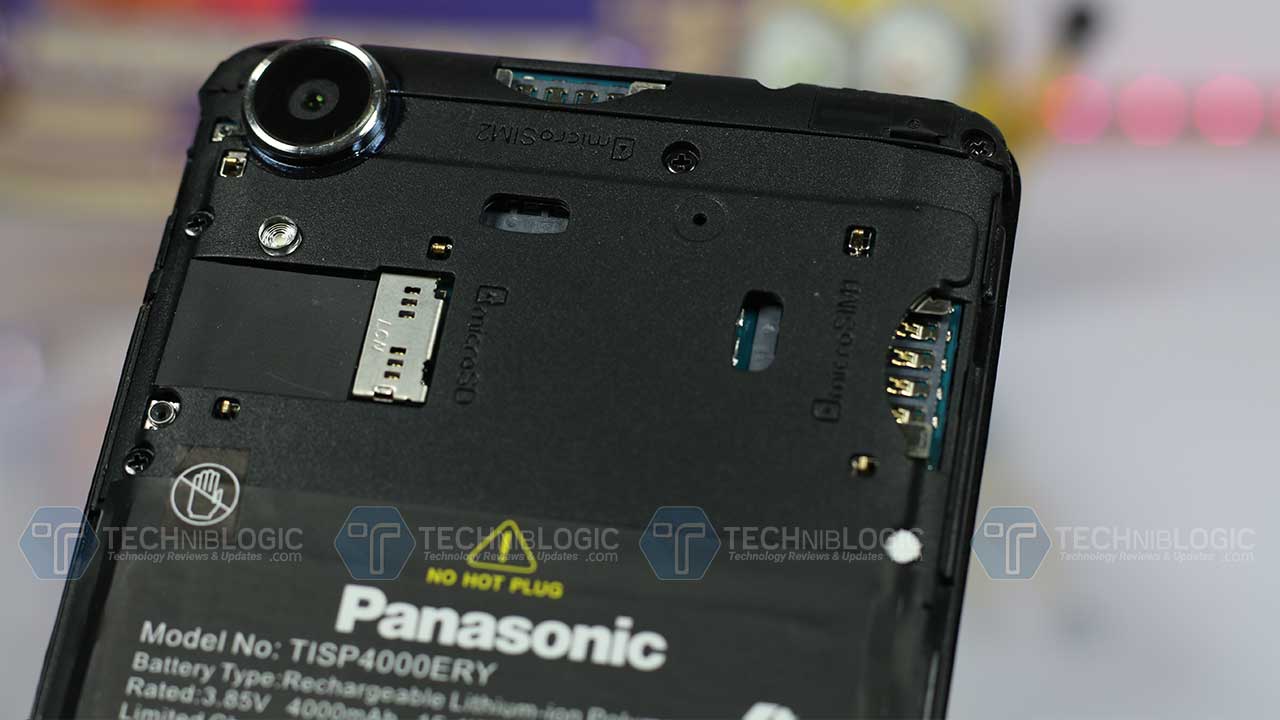Panasonic-Eluga-Ray-sim-tray-techniblogic