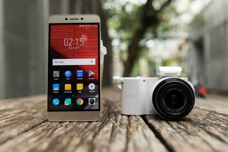 Coolpad Cool Play 6 With dual camera