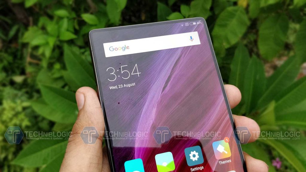 Xiaomi-Mi-Mix-top-screen-edge