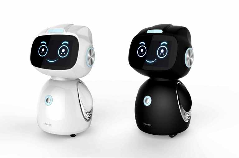 Meet Omate Yumi, an Amazon Alexa-Enabled Home Robot