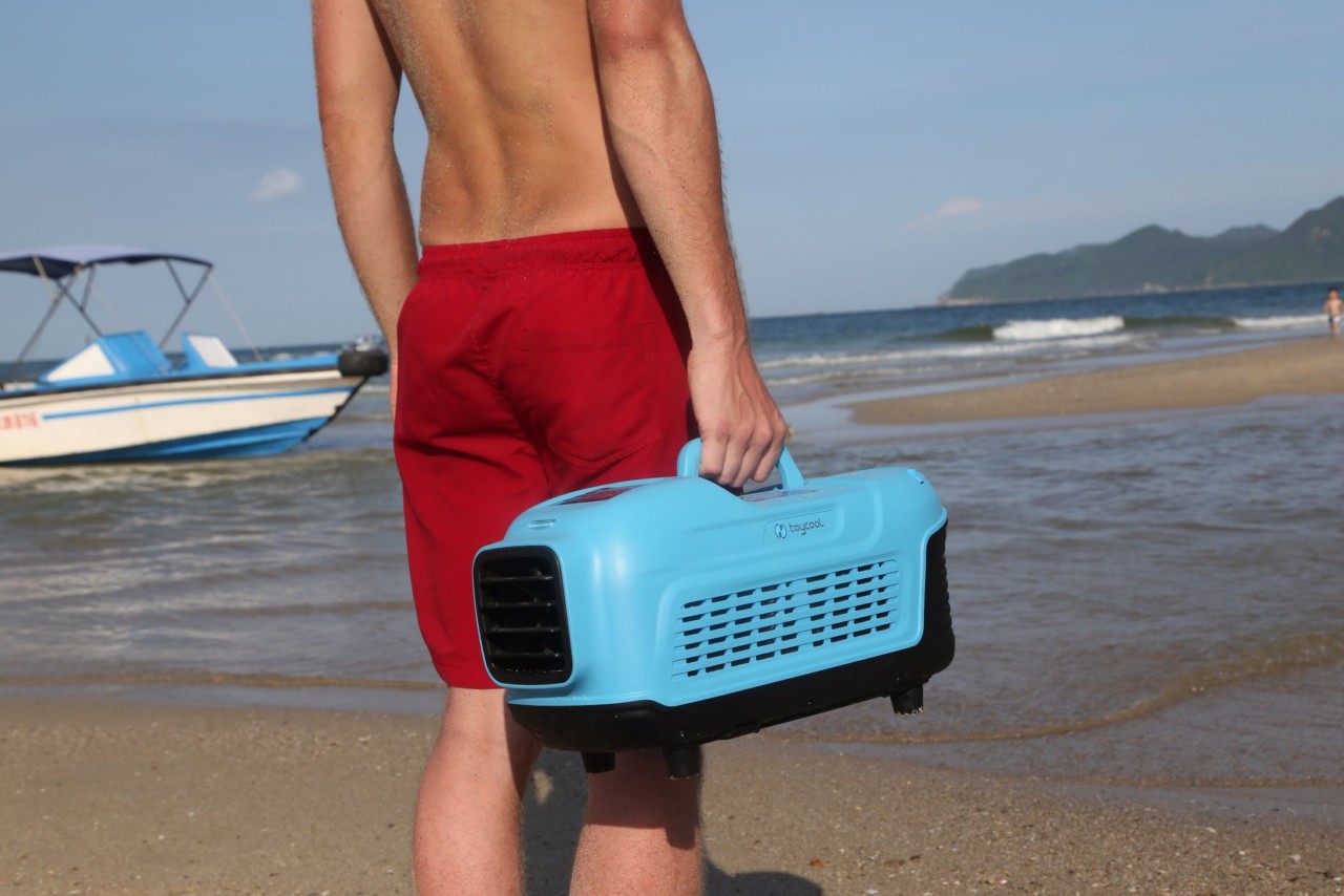 Meet the TOYCOOL – Your multifunctional outdoor AC! 1