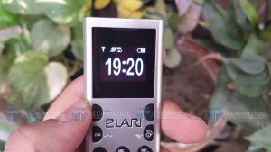 Elari NanoPhone C review: This is the world’s smallest phone that ...
