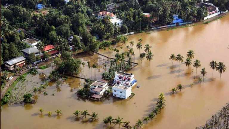 Kerala Floods: Telcos offers free voice and data