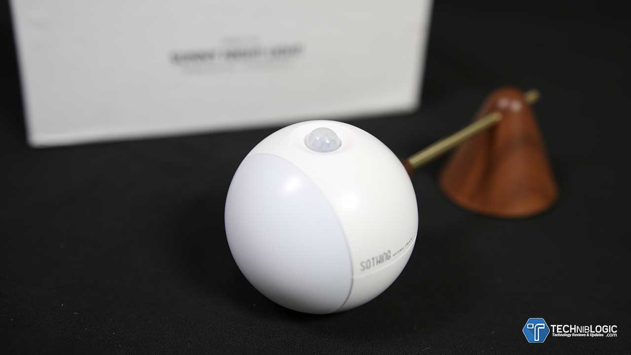 Sothing Smart Sensor Night Light Infrared Induction USB Charging Removable Night Lamp from Xiaomi Youpin - Wood