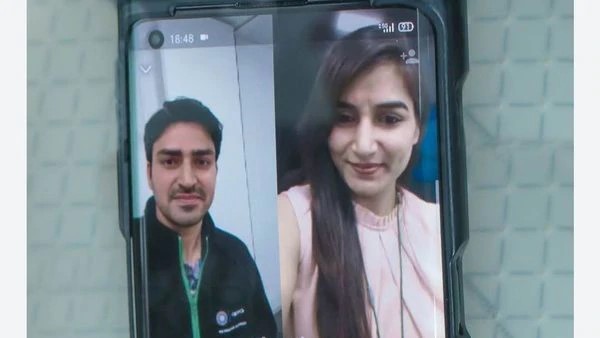 Oppo claims it made India's first 5G WhatsApp call